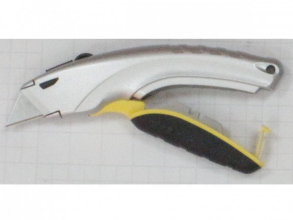 Utility Knife w/ Blade Storage Handle